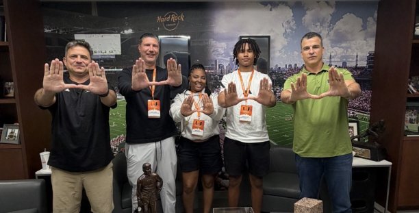 www.canesinsight.com