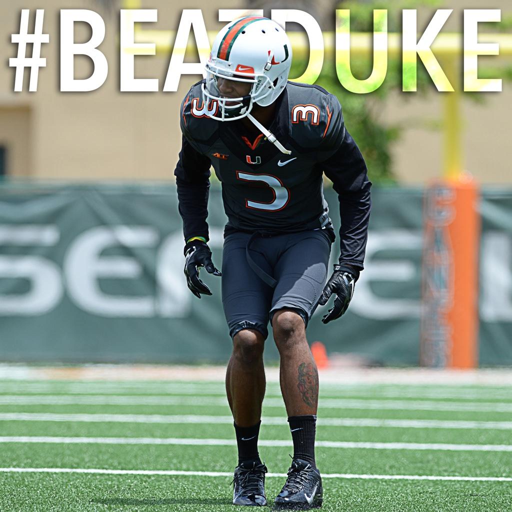 ByesCsXIMAEecEt.jpg:large