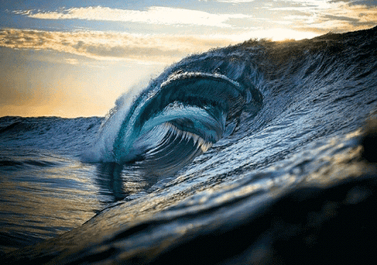 328184-Rolling-Tidal-Wave.gif