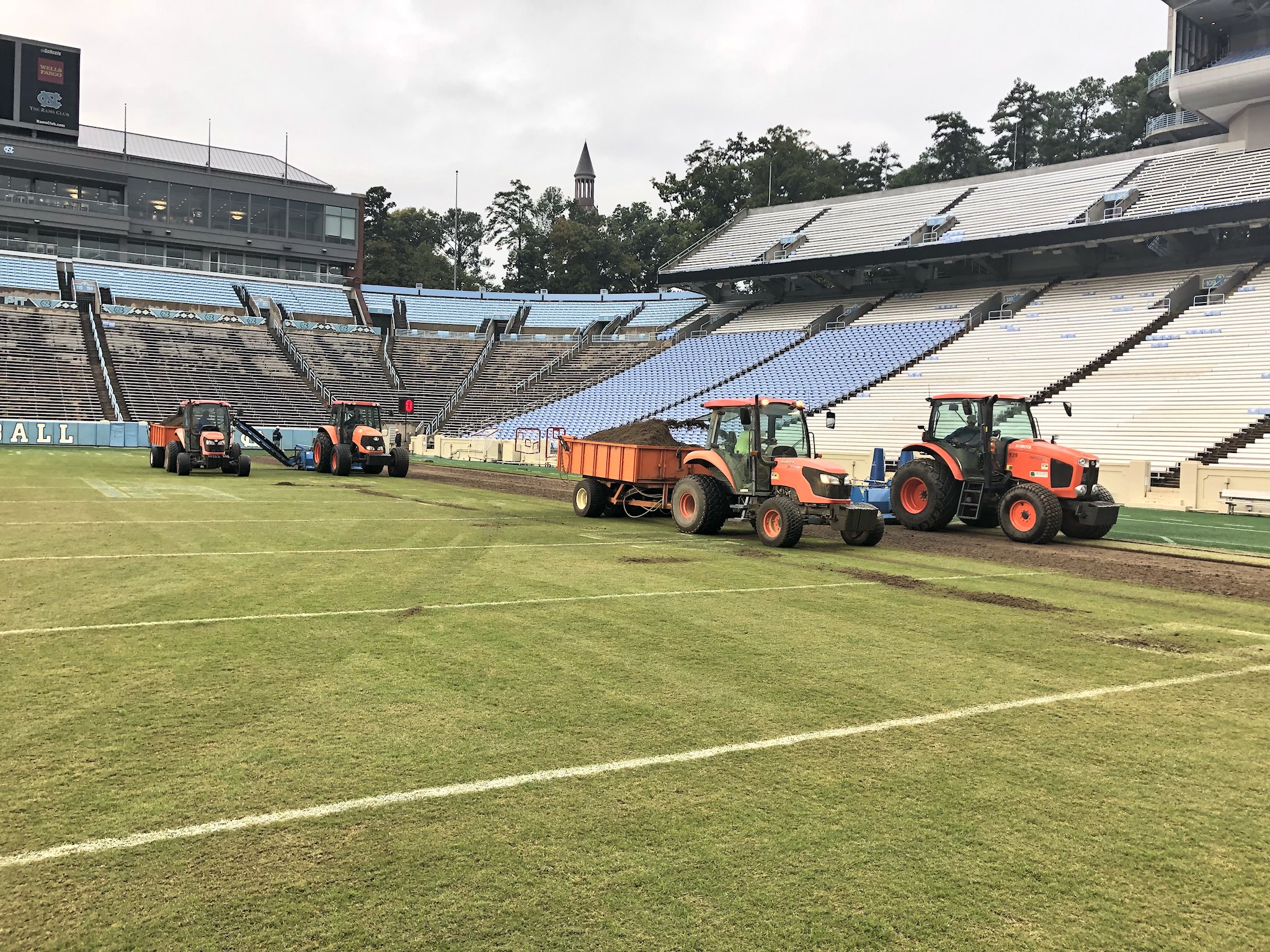 DM1D_xWXUAUru_u.jpg:large