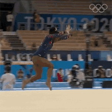 back-flip-simone-biles.gif