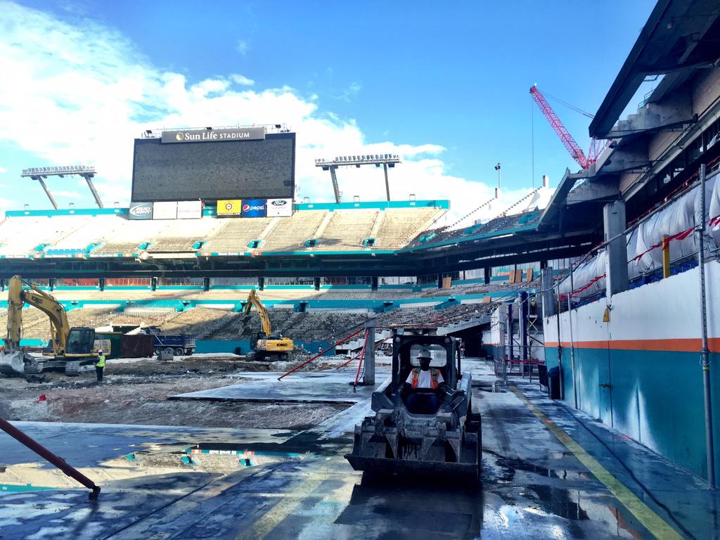 B9cPmcmCYAAWYhC.jpg:large