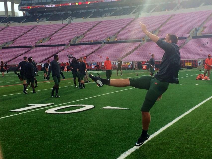 Bwe0E7JIAAAR9g_.jpg:large