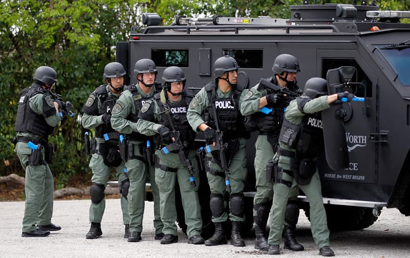 swat_team.jpg