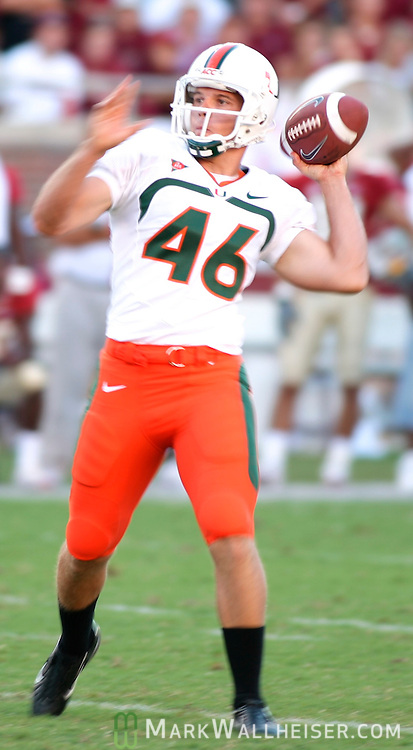 FSU-vs-Miami-14-mw-102007.jpg