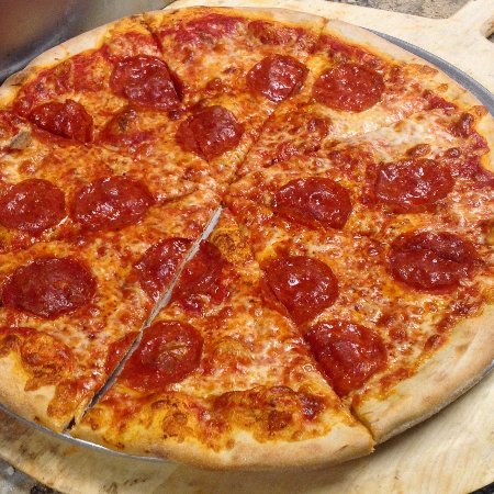 jumbo-pepperoni-pizza.jpg