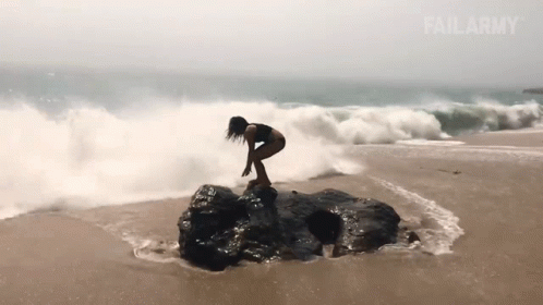 big-waves-strong-waves.gif