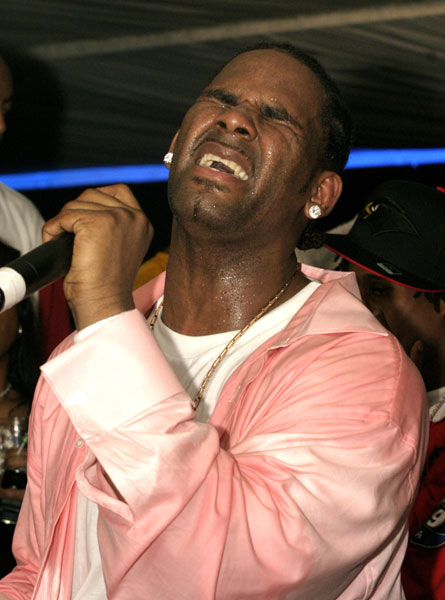rkelly761.jpg