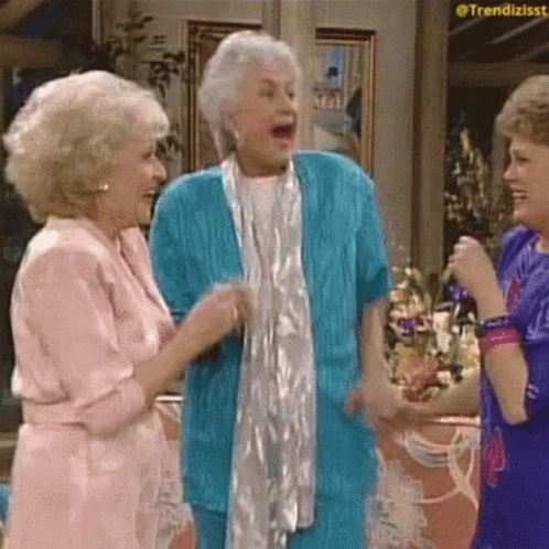 golden-girls-laughing-hysterically.gif