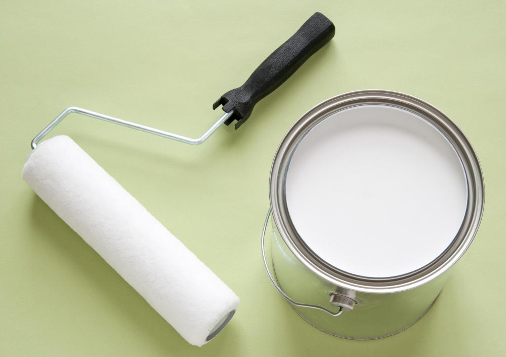 bucket-of-white-paint-with-roller.jpg