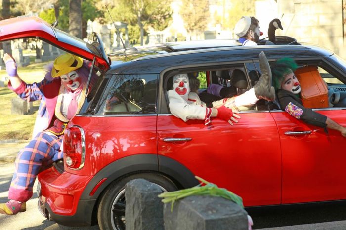 clown-car.jpg