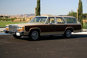 280px-1982_ltd_country_squire_frontleft.jpg